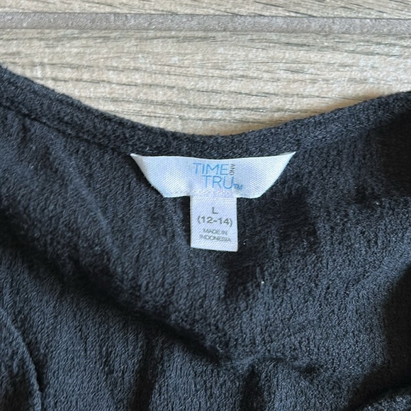 Time and tru black top - Picture 3 of 4